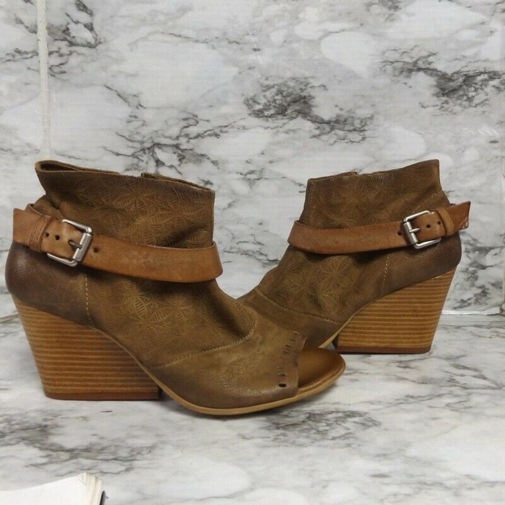 NEW Miz Mooz Leather Peep Toe Wedge Booties Kahlo